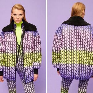 NWT Nocturne Ready to Wear Puffer Jacket In Multi Color